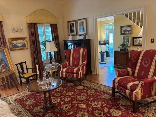 9385 Knollcrest Boulevard, Johns Creek, GA 30022