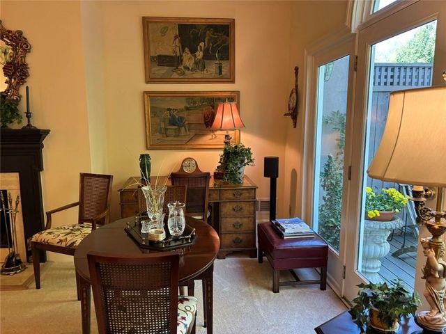 9385 Knollcrest Boulevard, Johns Creek, GA 30022