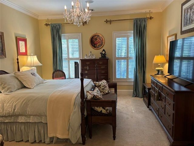 9385 Knollcrest Boulevard, Johns Creek, GA 30022