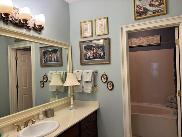 9385 Knollcrest Boulevard, Johns Creek, GA 30022