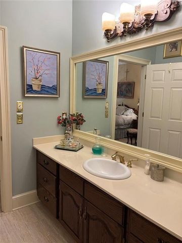 9385 Knollcrest Boulevard, Johns Creek, GA 30022