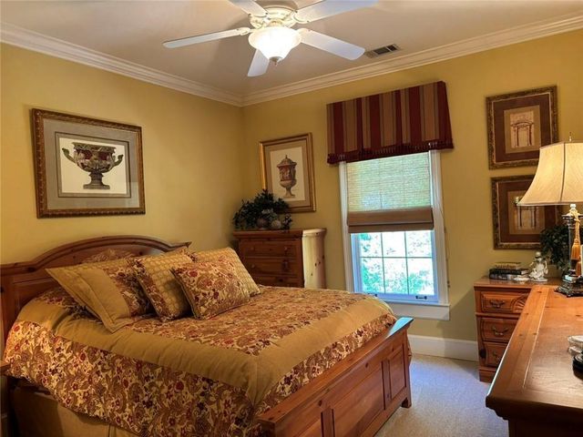 9385 Knollcrest Boulevard, Johns Creek, GA 30022