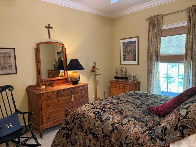 9385 Knollcrest Boulevard, Johns Creek, GA 30022