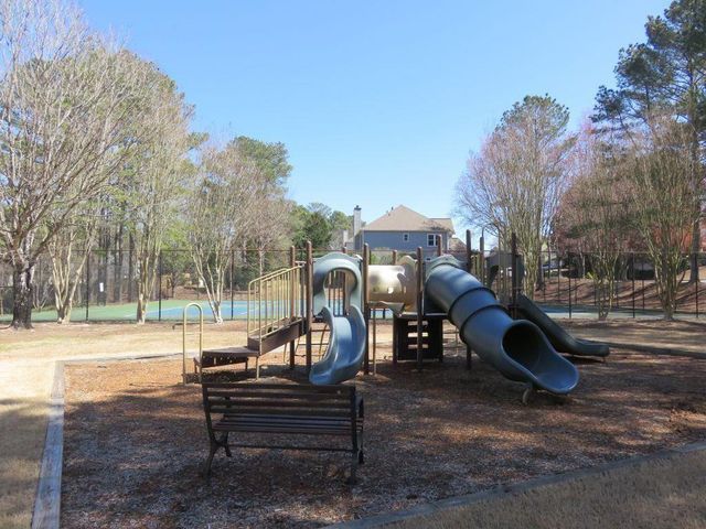 9385 Knollcrest Boulevard, Johns Creek, GA 30022
