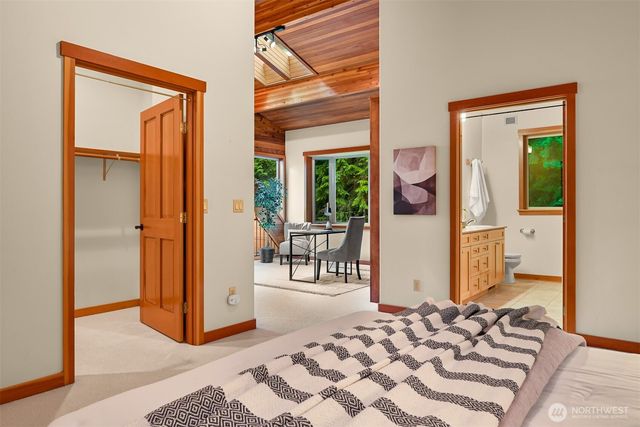 37 N Summit Drive, Bellingham, WA 98229