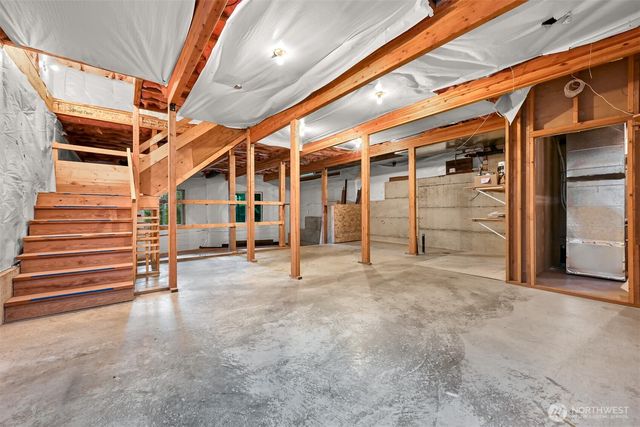 37 N Summit Drive, Bellingham, WA 98229