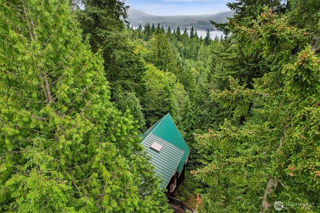 37 N Summit Drive, Bellingham, WA 98229