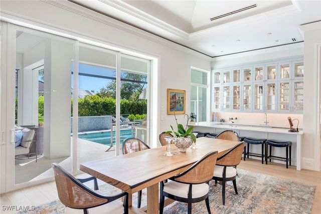 600 Fountainhead WAY, Naples, FL 34103