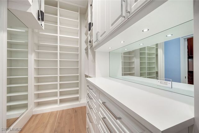 600 Fountainhead WAY, Naples, FL 34103