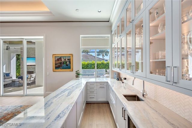 600 Fountainhead WAY, Naples, FL 34103