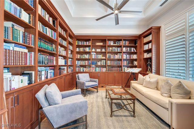 600 Fountainhead WAY, Naples, FL 34103