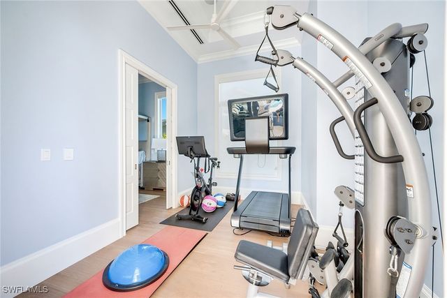 600 Fountainhead WAY, Naples, FL 34103