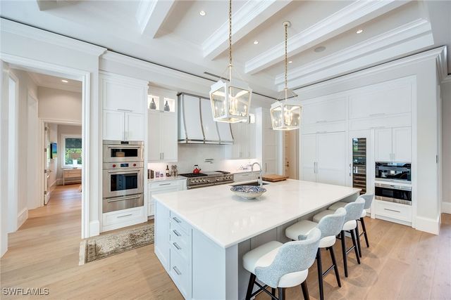 600 Fountainhead WAY, Naples, FL 34103