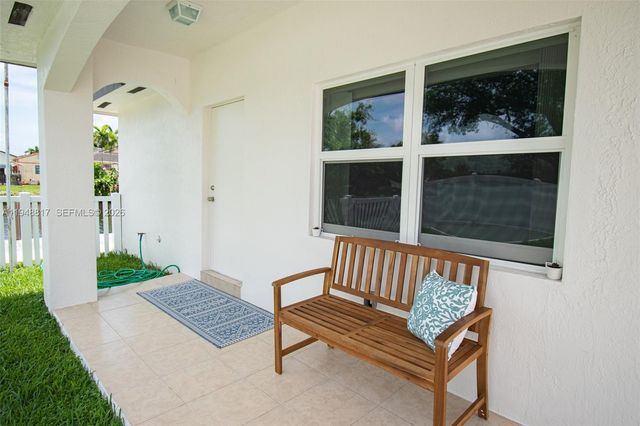 4680 SW 35th Ave, Dania Beach, FL 33312