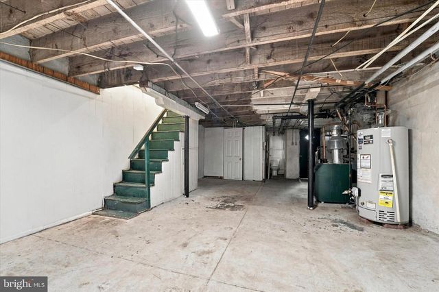6421 CHEW AVE, Philadelphia, PA 19119