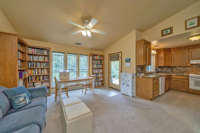 4565 Calumet Ct, Shingle Springs, CA 95682