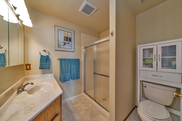 4565 Calumet Ct, Shingle Springs, CA 95682
