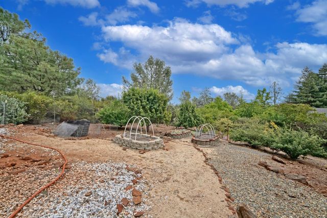 4565 Calumet Ct, Shingle Springs, CA 95682
