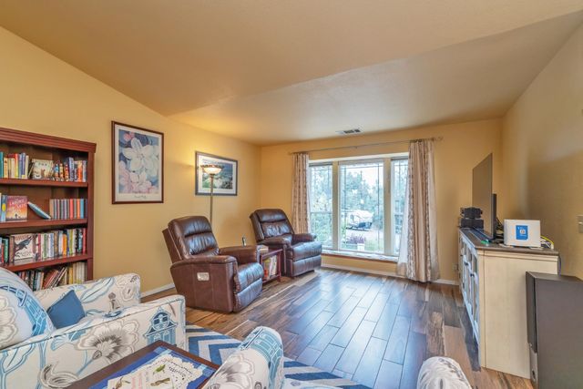 4565 Calumet Ct, Shingle Springs, CA 95682