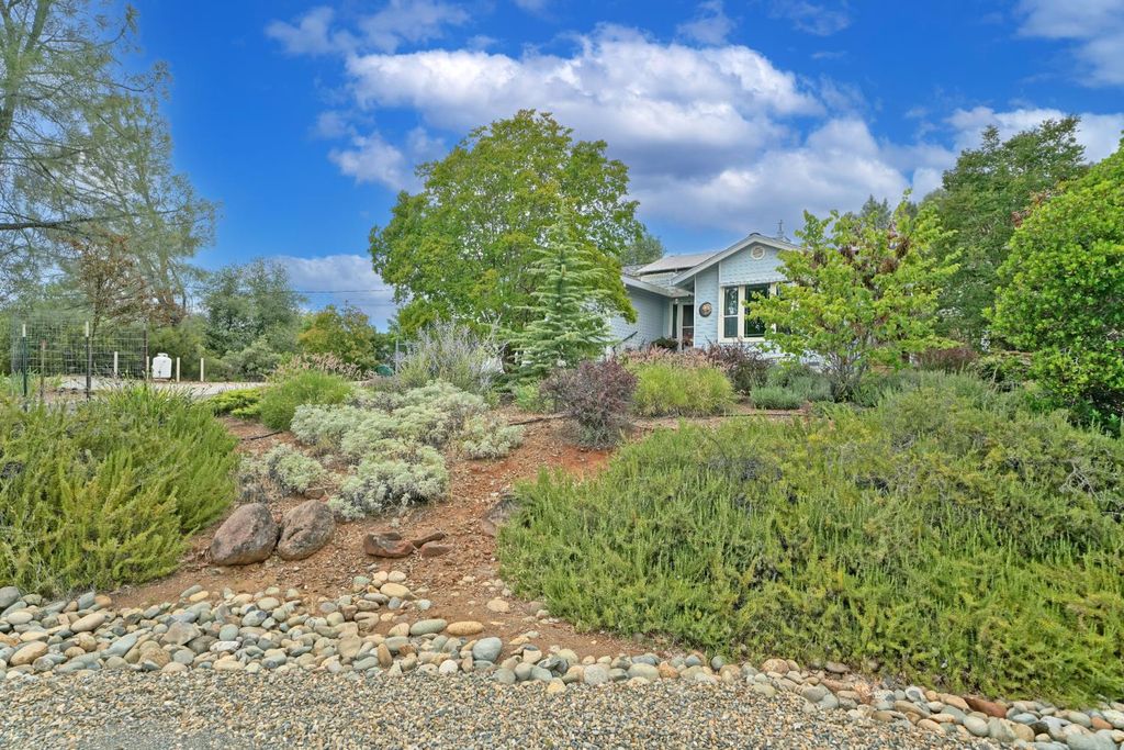 4565 Calumet Ct, Shingle Springs, CA 95682