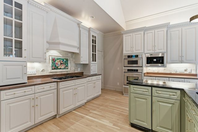 553 Grand Oaks Dr, Brentwood, TN 37027