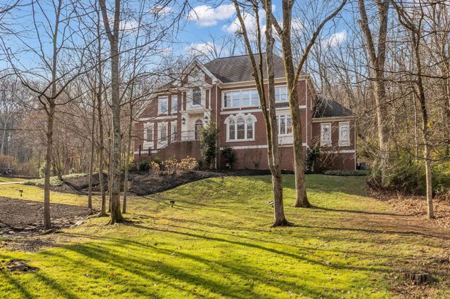 553 Grand Oaks Dr, Brentwood, TN 37027