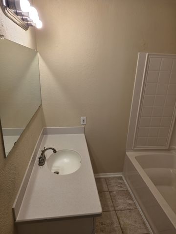 368 Westview Terrace, Arlington, TX 76013
