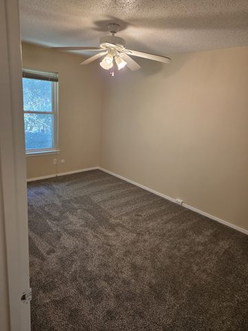 368 Westview Terrace, Arlington, TX 76013