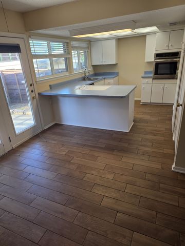 368 Westview Terrace, Arlington, TX 76013