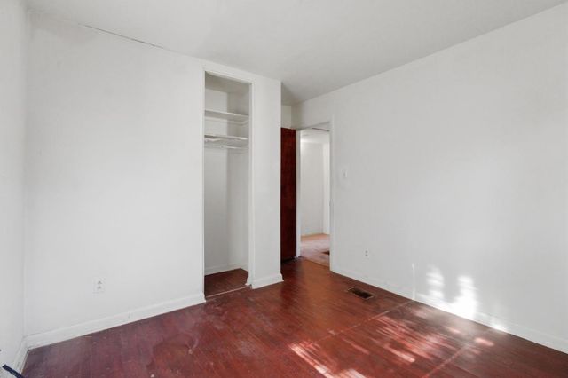 2805 PONTIAC Drive, Tallahassee, FL 32301