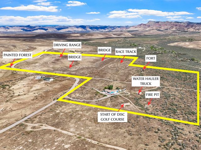 2062 Three Eagles Way, Loma, CO 81524