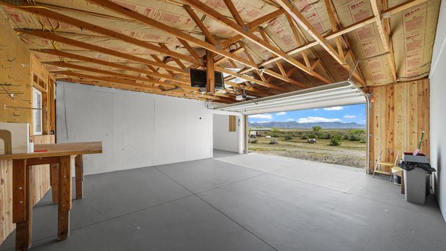 2062 Three Eagles Way, Loma, CO 81524