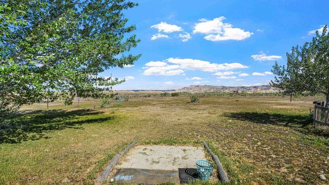 2062 Three Eagles Way, Loma, CO 81524