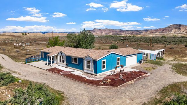 2062 Three Eagles Way, Loma, CO 81524