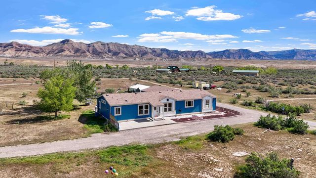 2062 Three Eagles Way, Loma, CO 81524