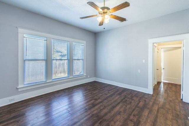 609 Herring Avenue, Waco, TX 76708