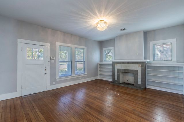 609 Herring Avenue, Waco, TX 76708