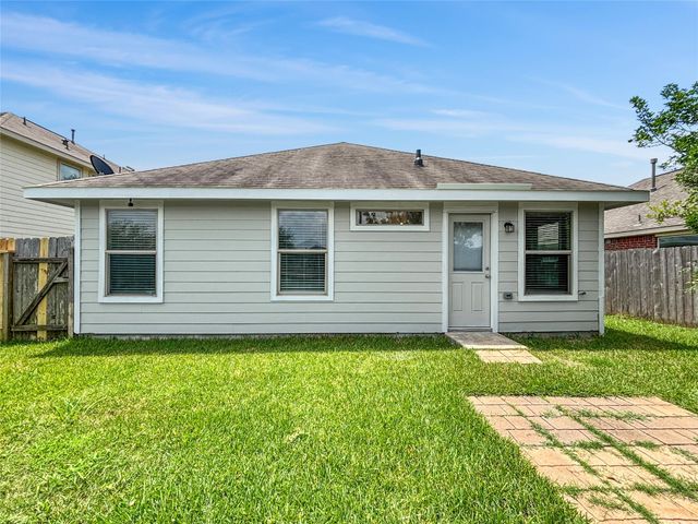 4311 Amaryllis Avenue, Baytown, TX 77521