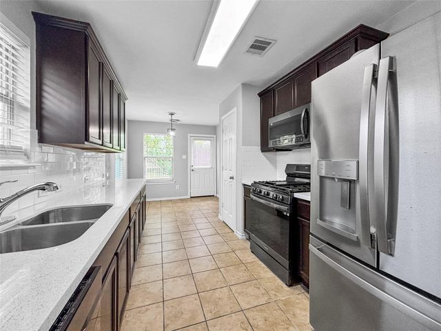 4311 Amaryllis Avenue, Baytown, TX 77521