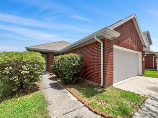 4311 Amaryllis Avenue, Baytown, TX 77521