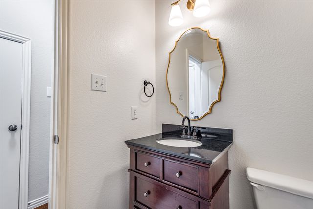 403 Teague Drive, Lewisville, TX 75067