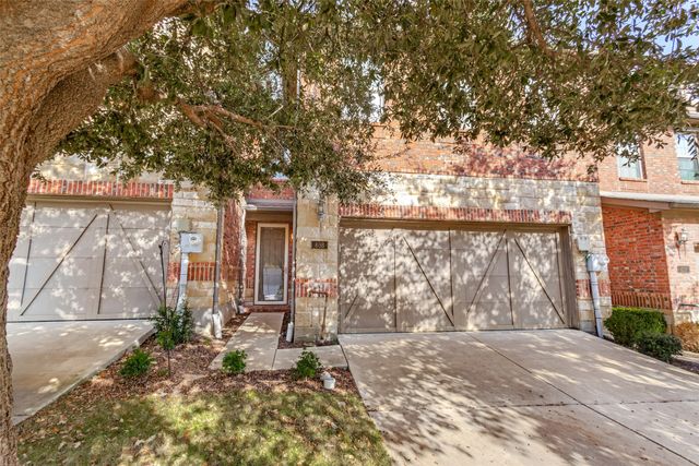 403 Teague Drive, Lewisville, TX 75067