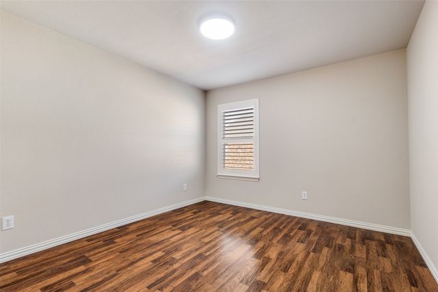 403 Teague Drive, Lewisville, TX 75067