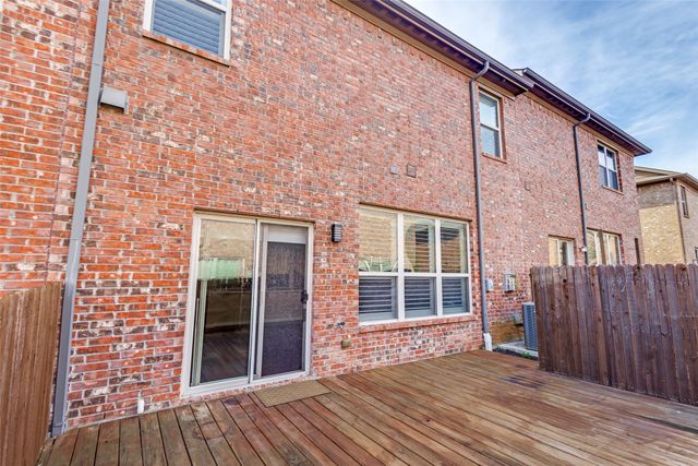 403 Teague Drive, Lewisville, TX 75067