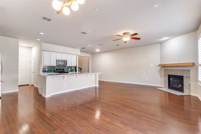 403 Teague Drive, Lewisville, TX 75067