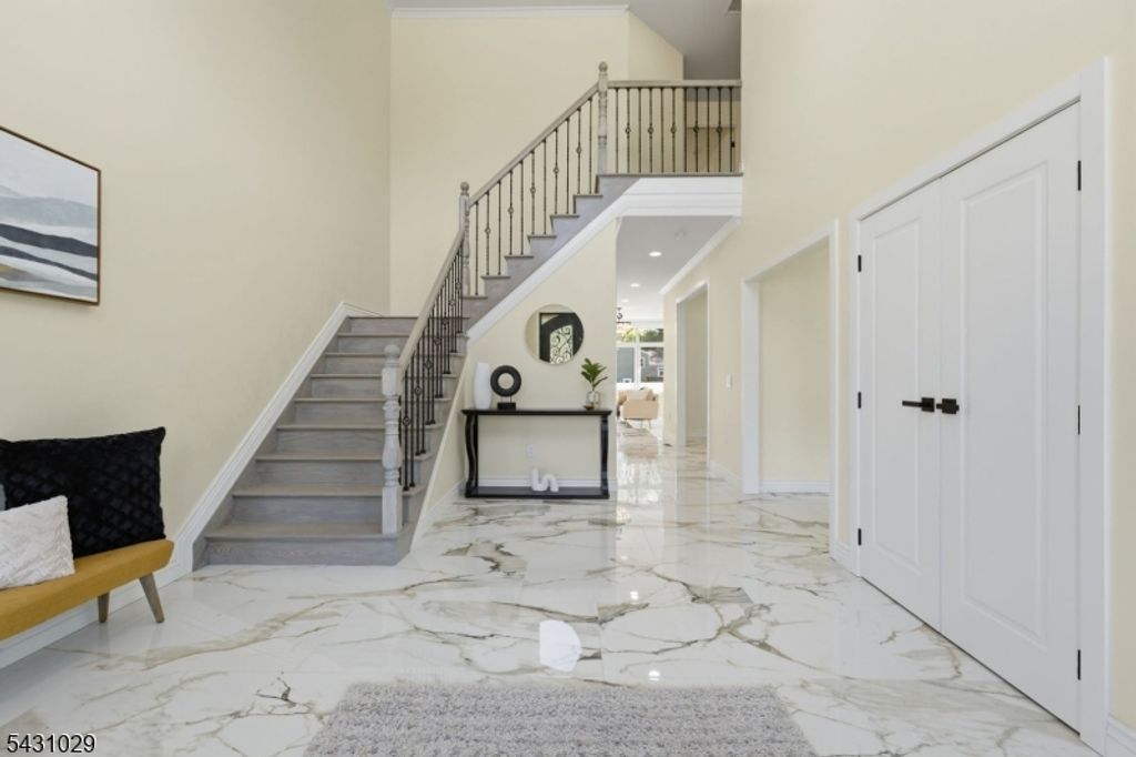 1690 Hamburg Tpke, Wayne Twp., NJ 07470 — photo 5