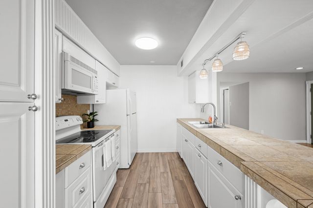3220 69th Street K6, Galveston, TX 77551