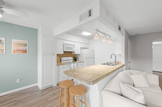 3220 69th Street K6, Galveston, TX 77551