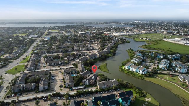 3220 69th Street K6, Galveston, TX 77551