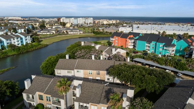 3220 69th Street K6, Galveston, TX 77551